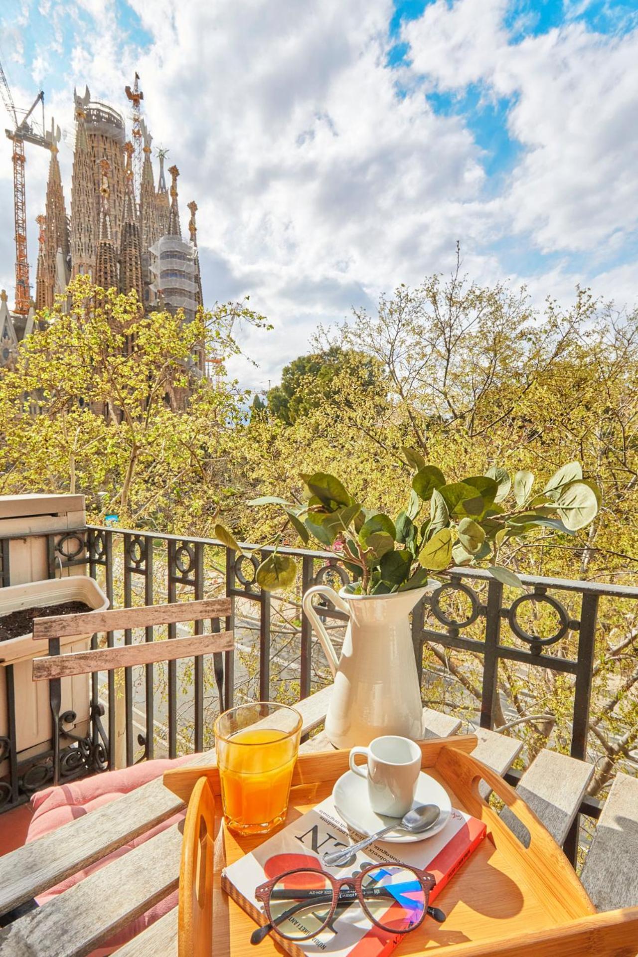 Bbarcelona Sagrada Familia Garden Apartment Barcelona Exterior foto